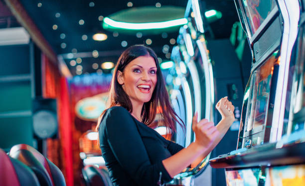 imperialtt toto mobile app interface showing slot games and live casino options